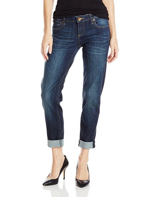 The Best Lightweight Travel Jeans for Women - Kaila Yu