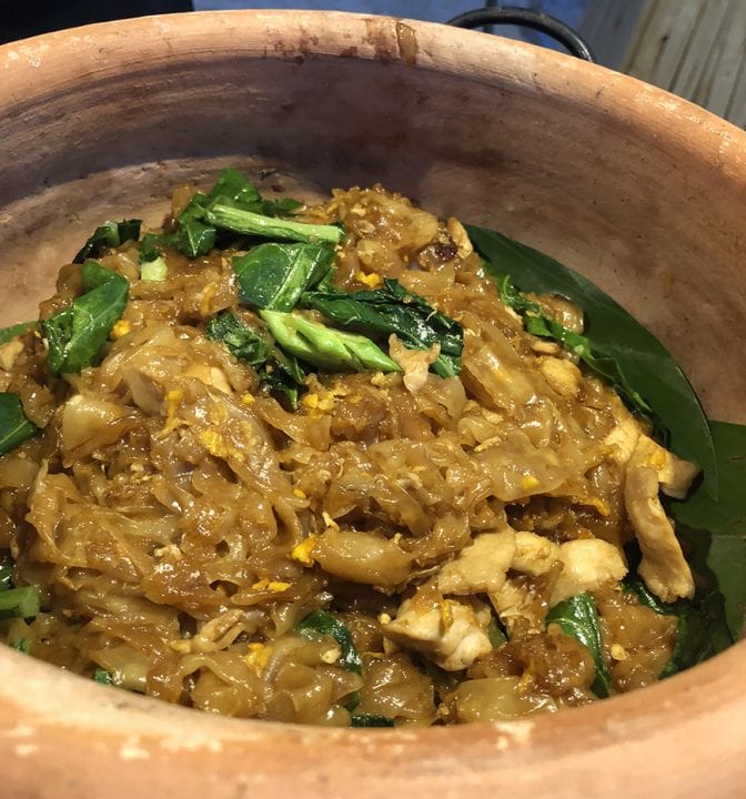 1 four seasons koh samui review - beach bbq pad thai
