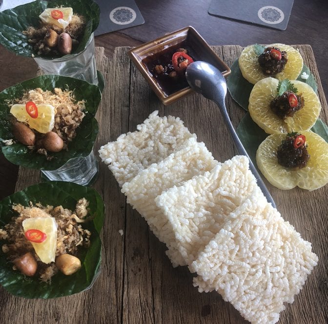 10 Day Thailand Itinerary - Suppaniga Eating Room