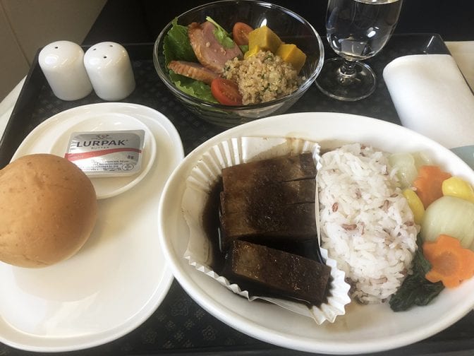 China Airlines Business Class Flight, Bangkok to Taipei BKK TPE