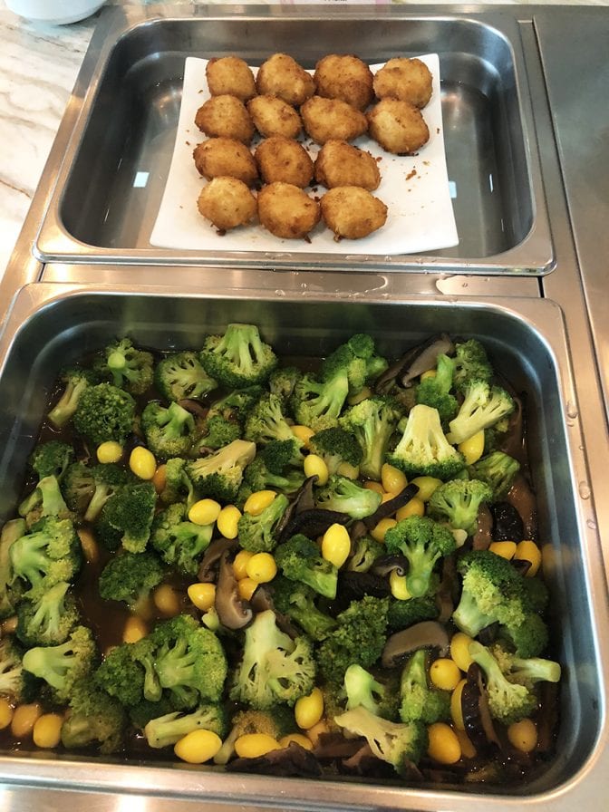 china airlines lounge bangkok 1