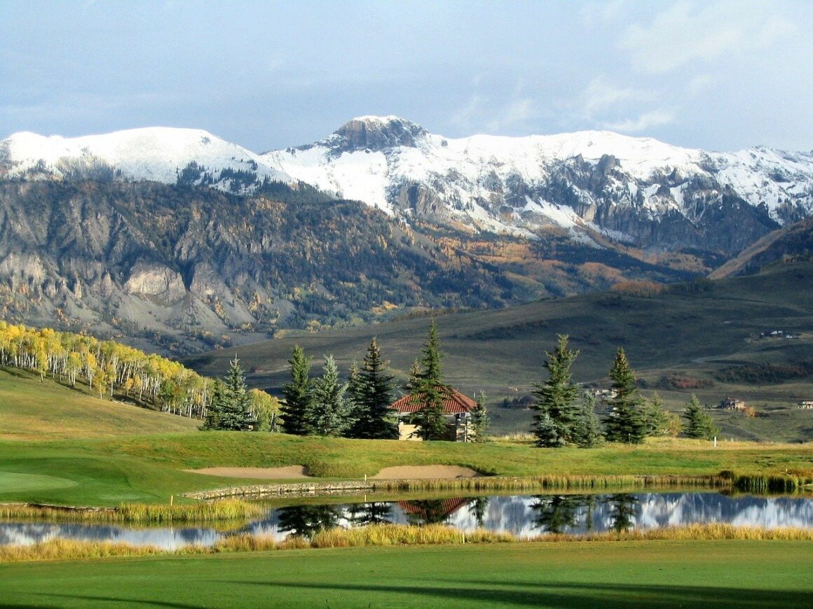 6 Best Colorado Meditation Retreats